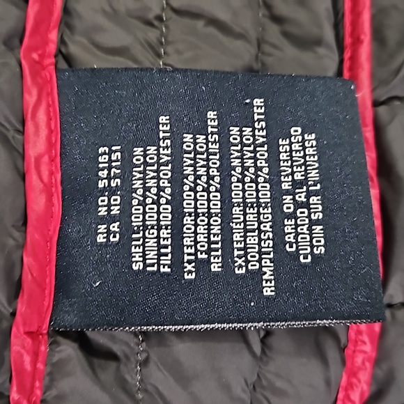 Medium, Tommy Hilfiger Hooded Packable lightweight jacket, Gray and Pink - Picture 9 of 11